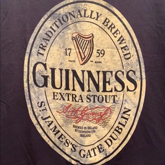 GUINNESS Beer T-Shirt Traditionally Brewed Men’s Large NWT - Picture 4 of 7